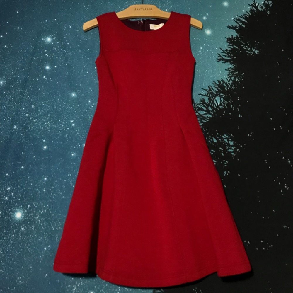 Dress - Picture 5 of 8